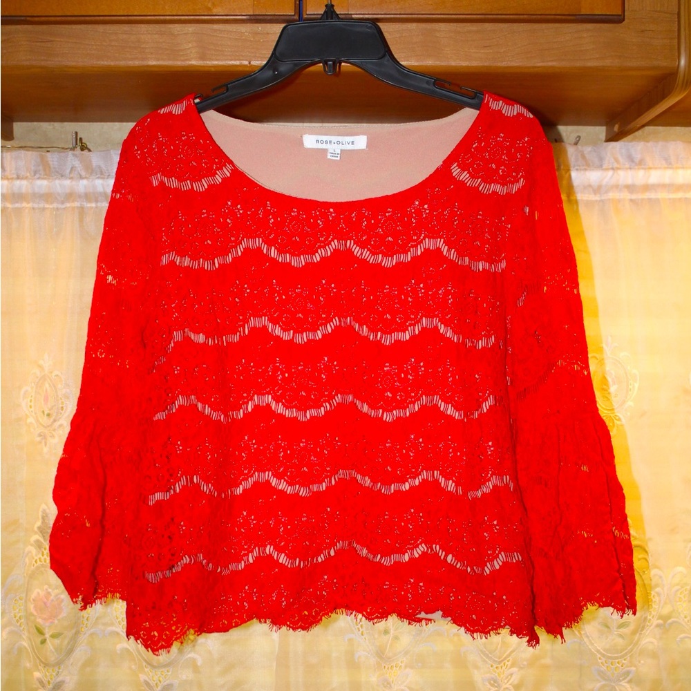 Beautiful red sweater. Size L
